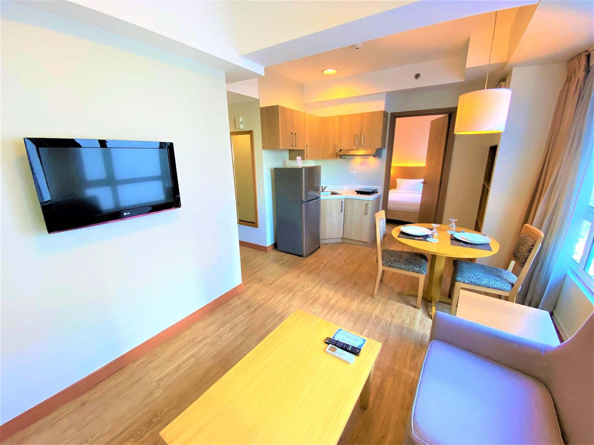 One Pacific Place Serviced Residences Makati City Bagian luar foto