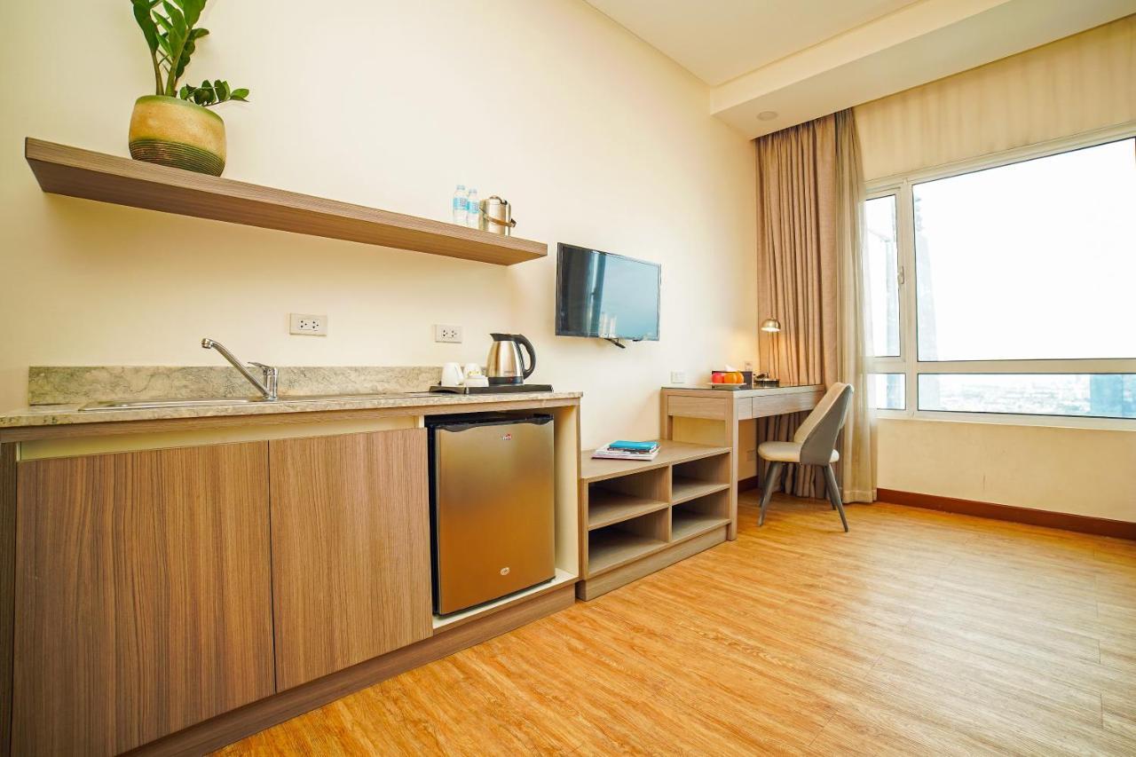 One Pacific Place Serviced Residences Makati City Bagian luar foto